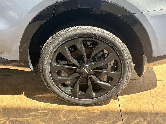 used 2022 Kia Sorento car, priced at $28,430
