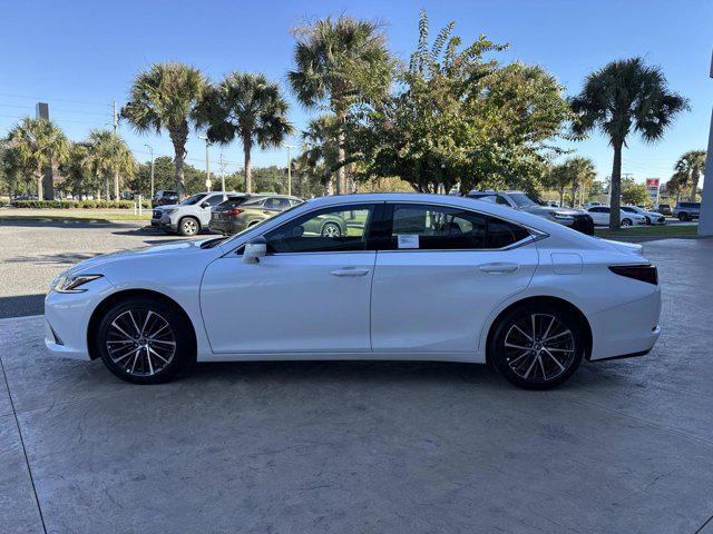 new 2025 Lexus ES 350 car, priced at $49,779