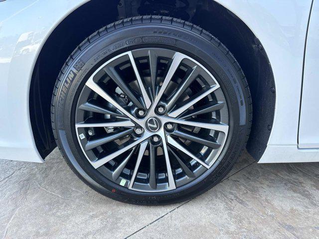 new 2025 Lexus ES 350 car, priced at $49,779