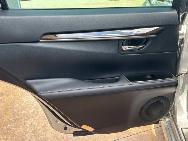 used 2018 Lexus ES 350 car, priced at $24,900