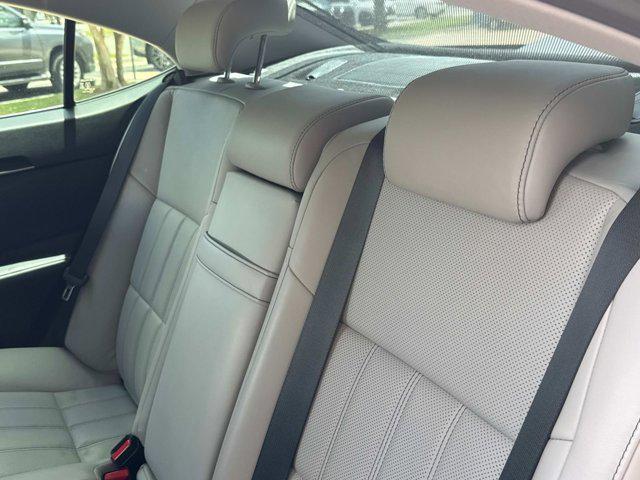 used 2018 Lexus ES 350 car, priced at $24,900
