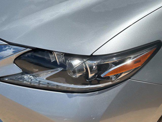 used 2018 Lexus ES 350 car, priced at $24,900