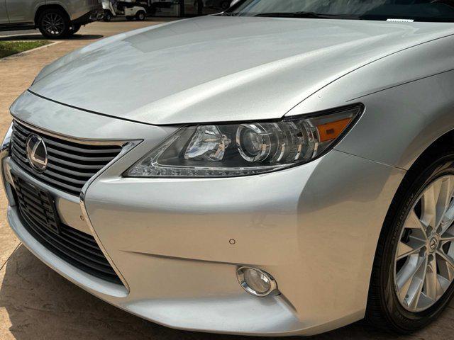 used 2013 Lexus ES 300h car, priced at $16,400
