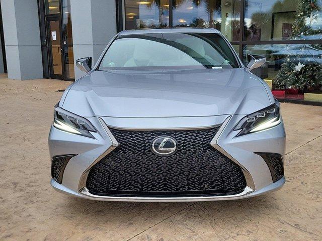 new 2024 Lexus ES 300h car, priced at $57,320