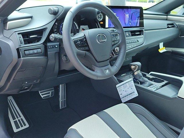 new 2024 Lexus ES 300h car, priced at $57,320