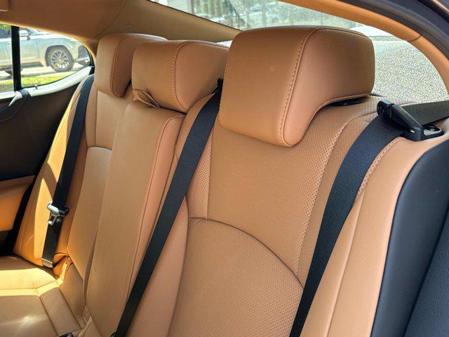 new 2025 Lexus ES 300h car, priced at $50,899