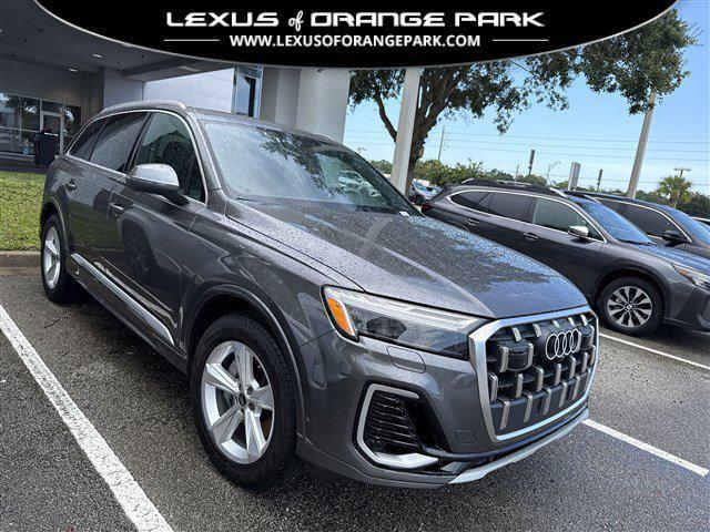used 2025 Audi Q7 car, priced at $57,999