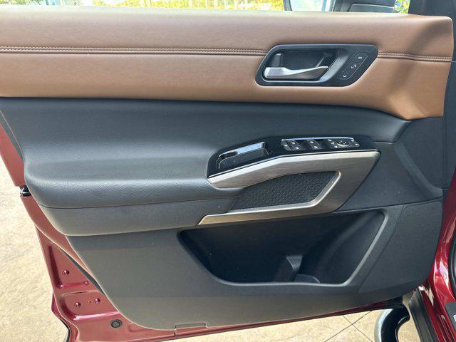 used 2023 Nissan Pathfinder car, priced at $35,990