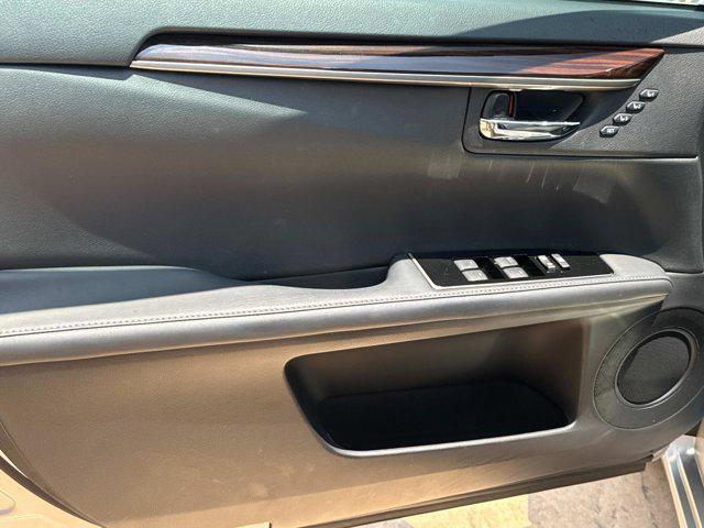 used 2016 Lexus ES 350 car, priced at $19,990