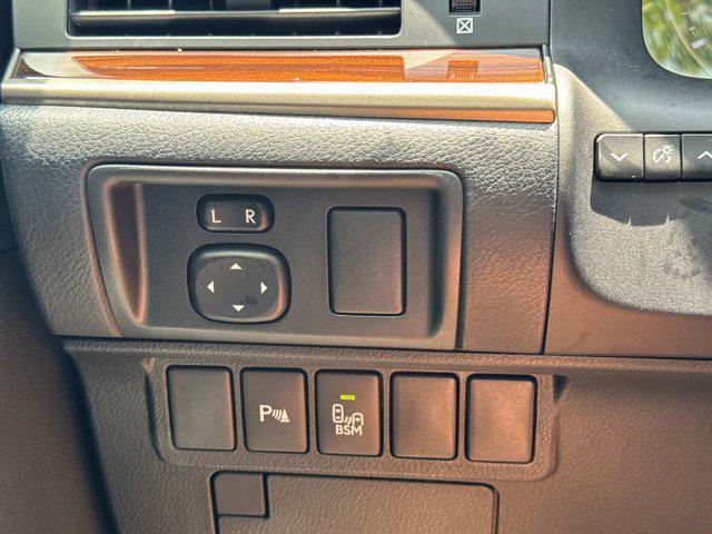 used 2016 Lexus ES 350 car, priced at $19,990