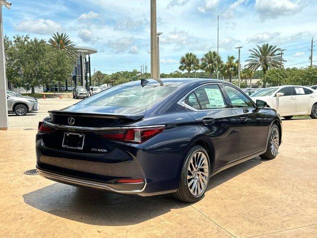 new 2024 Lexus ES 300h car, priced at $53,500