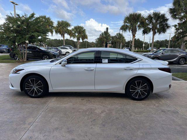 new 2025 Lexus ES 300h car, priced at $51,099