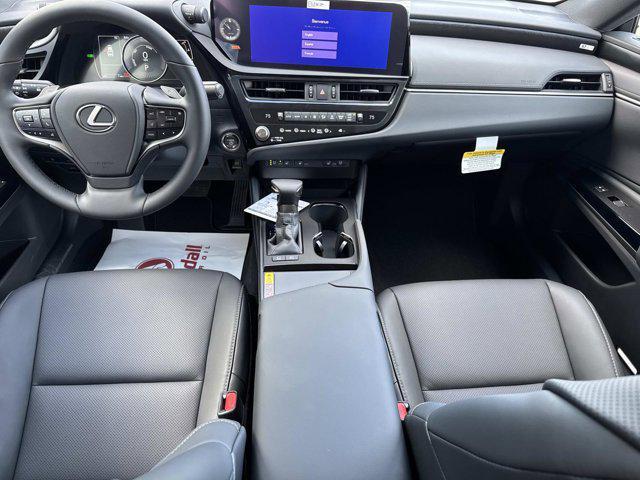new 2025 Lexus ES 300h car, priced at $51,099