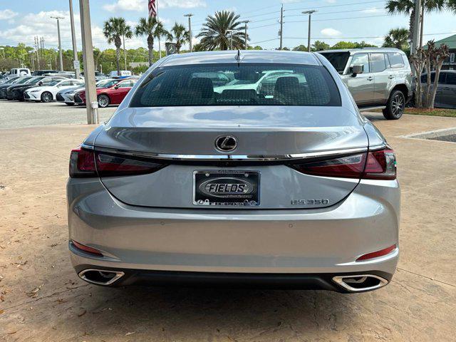 new 2025 Lexus ES 350 car, priced at $49,179