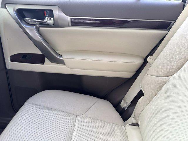 used 2019 Lexus GX 460 car, priced at $27,800