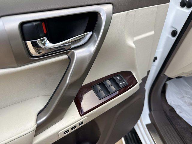 used 2019 Lexus GX 460 car, priced at $27,800