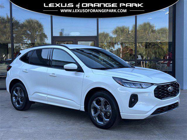 used 2023 Ford Escape car, priced at $25,499