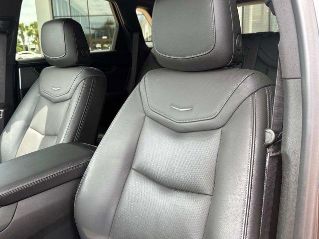 used 2021 Cadillac XT5 car, priced at $28,990