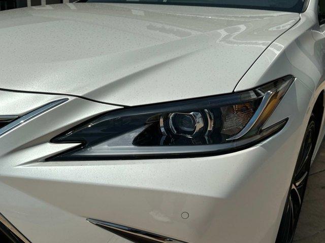 new 2024 Lexus ES 300h car, priced at $50,765
