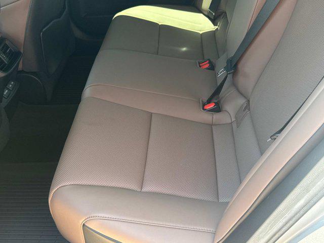 used 2022 Lexus ES 350 car, priced at $36,800