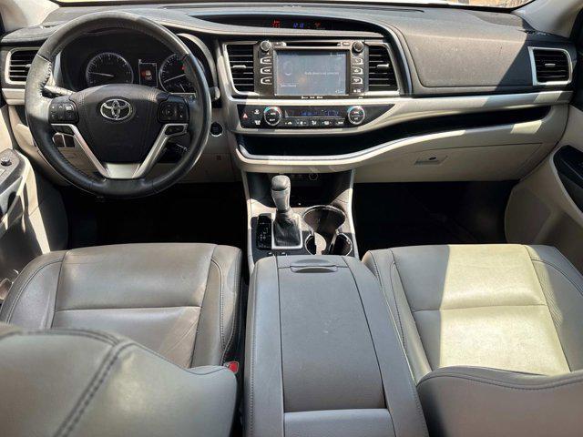 used 2018 Toyota Highlander car, priced at $22,600