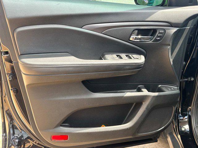 used 2021 Honda Pilot car, priced at $24,900