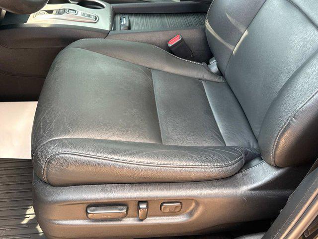 used 2021 Honda Pilot car, priced at $24,900