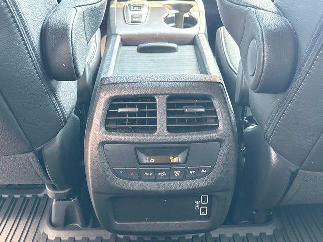 used 2021 Honda Pilot car, priced at $24,900