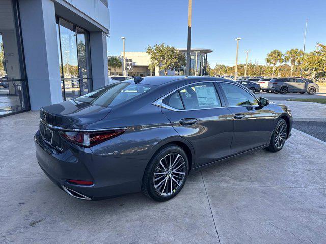 new 2025 Lexus ES 350 car, priced at $50,289