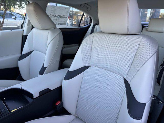 new 2025 Lexus ES 350 car, priced at $50,289