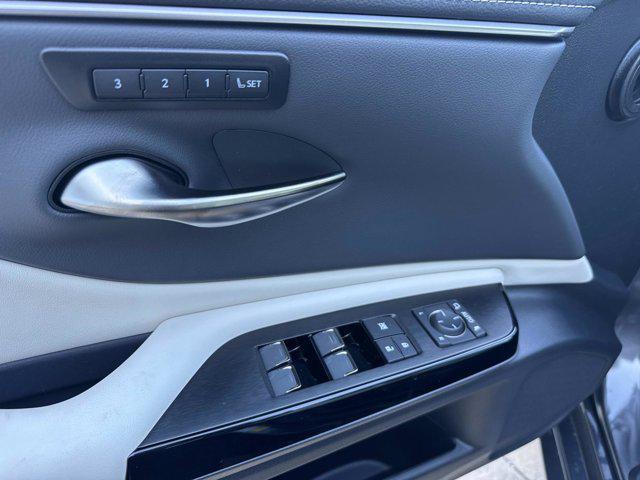 new 2025 Lexus ES 350 car, priced at $50,289