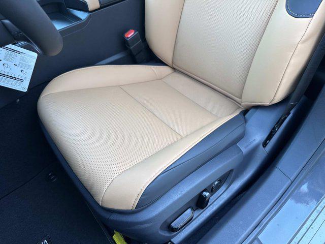 new 2025 Lexus ES 300h car, priced at $51,099