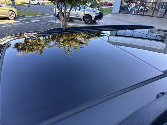 used 2024 Jeep Grand Cherokee car, priced at $31,990