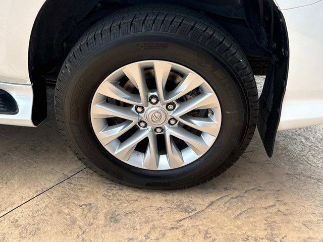 used 2022 Lexus GX 460 car, priced at $43,990