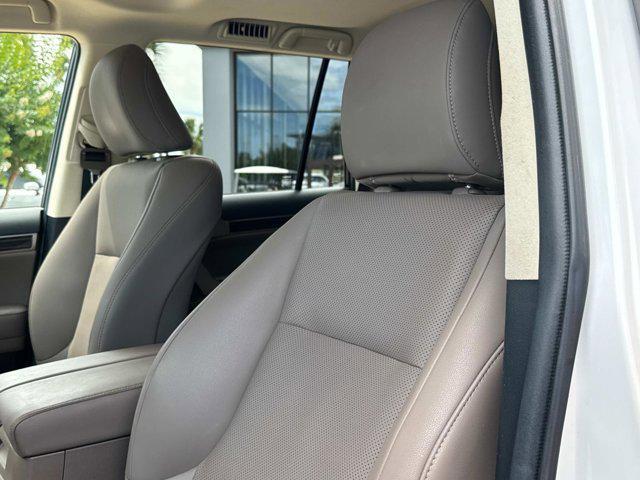 used 2022 Lexus GX 460 car, priced at $43,990