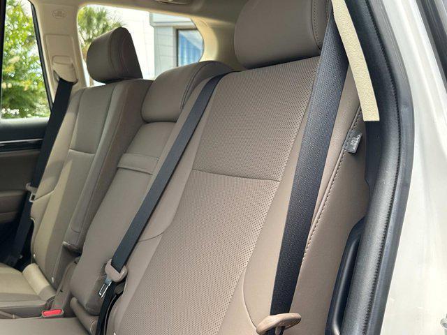 used 2022 Lexus GX 460 car, priced at $43,990