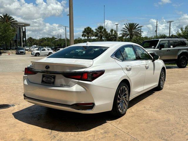 new 2024 Lexus ES 300h car, priced at $54,000