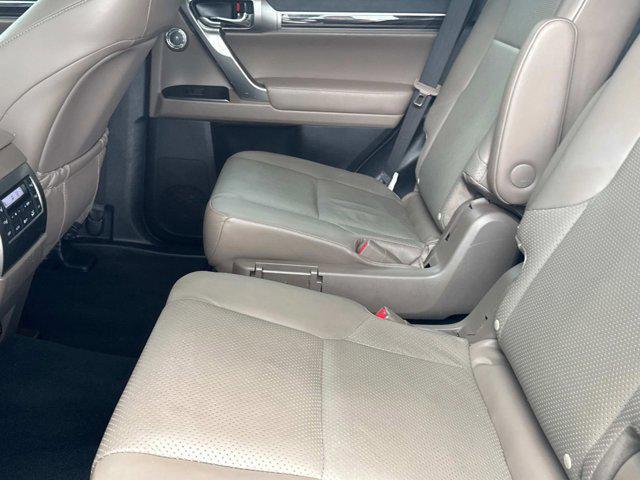 used 2022 Lexus GX 460 car, priced at $51,800