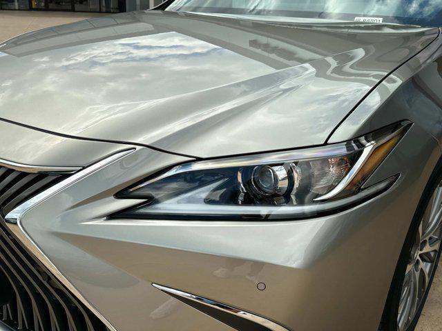 used 2021 Lexus ES 250 car, priced at $34,900