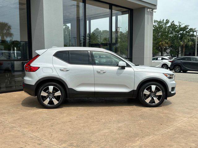 used 2020 Volvo XC40 car, priced at $22,890