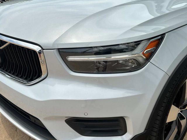 used 2020 Volvo XC40 car, priced at $22,890
