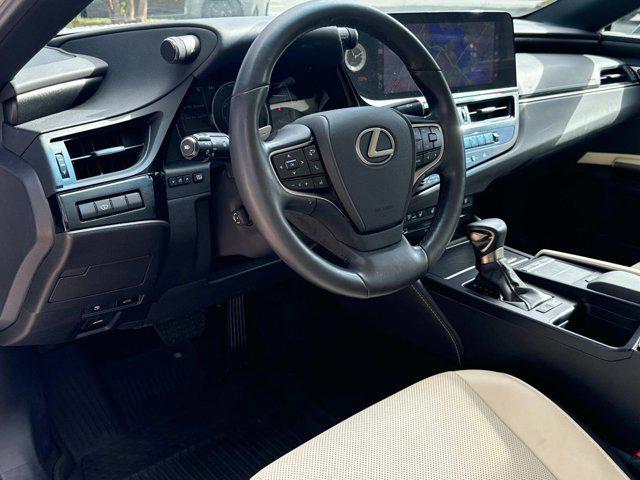 used 2022 Lexus ES 300h car, priced at $37,550