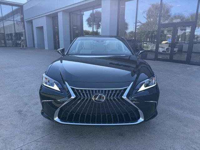 new 2025 Lexus ES 350 car, priced at $49,789