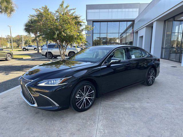 new 2025 Lexus ES 350 car, priced at $49,789
