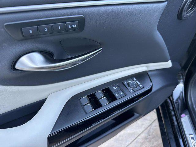 new 2025 Lexus ES 350 car, priced at $49,789