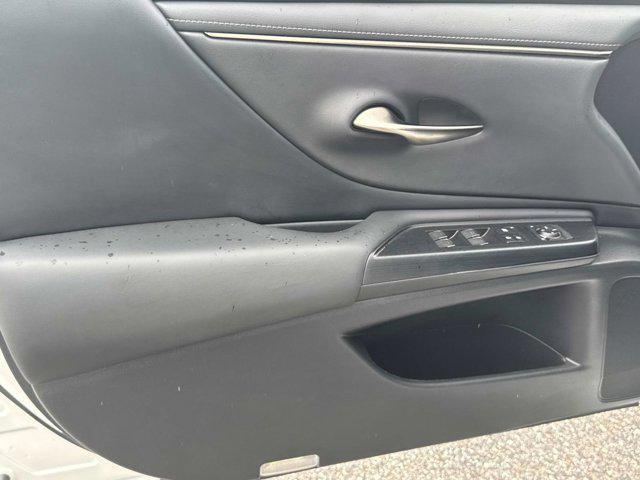 used 2021 Lexus ES 350 car, priced at $31,760