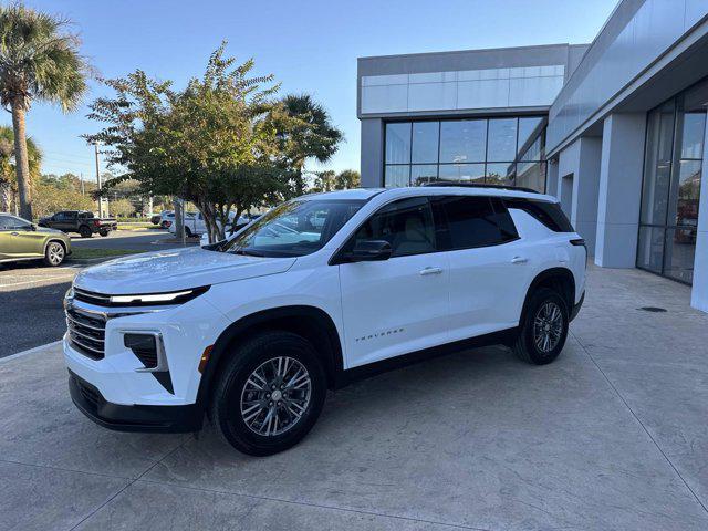 used 2025 Chevrolet Traverse car, priced at $35,250