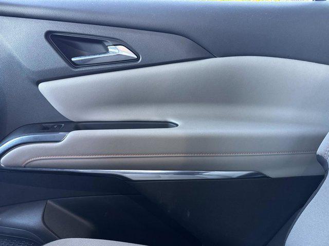 used 2025 Chevrolet Traverse car, priced at $35,250