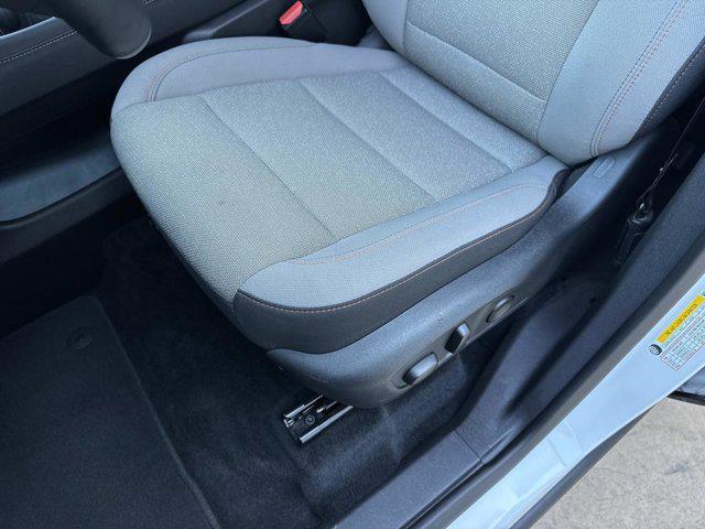 used 2025 Chevrolet Traverse car, priced at $35,250