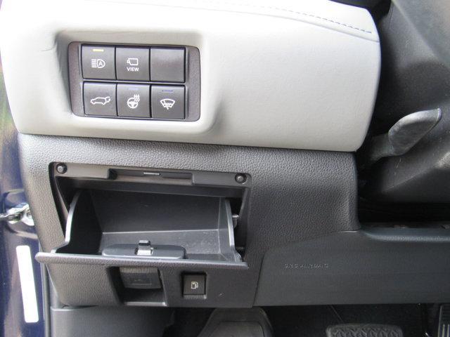 used 2022 Toyota Highlander car, priced at $40,000